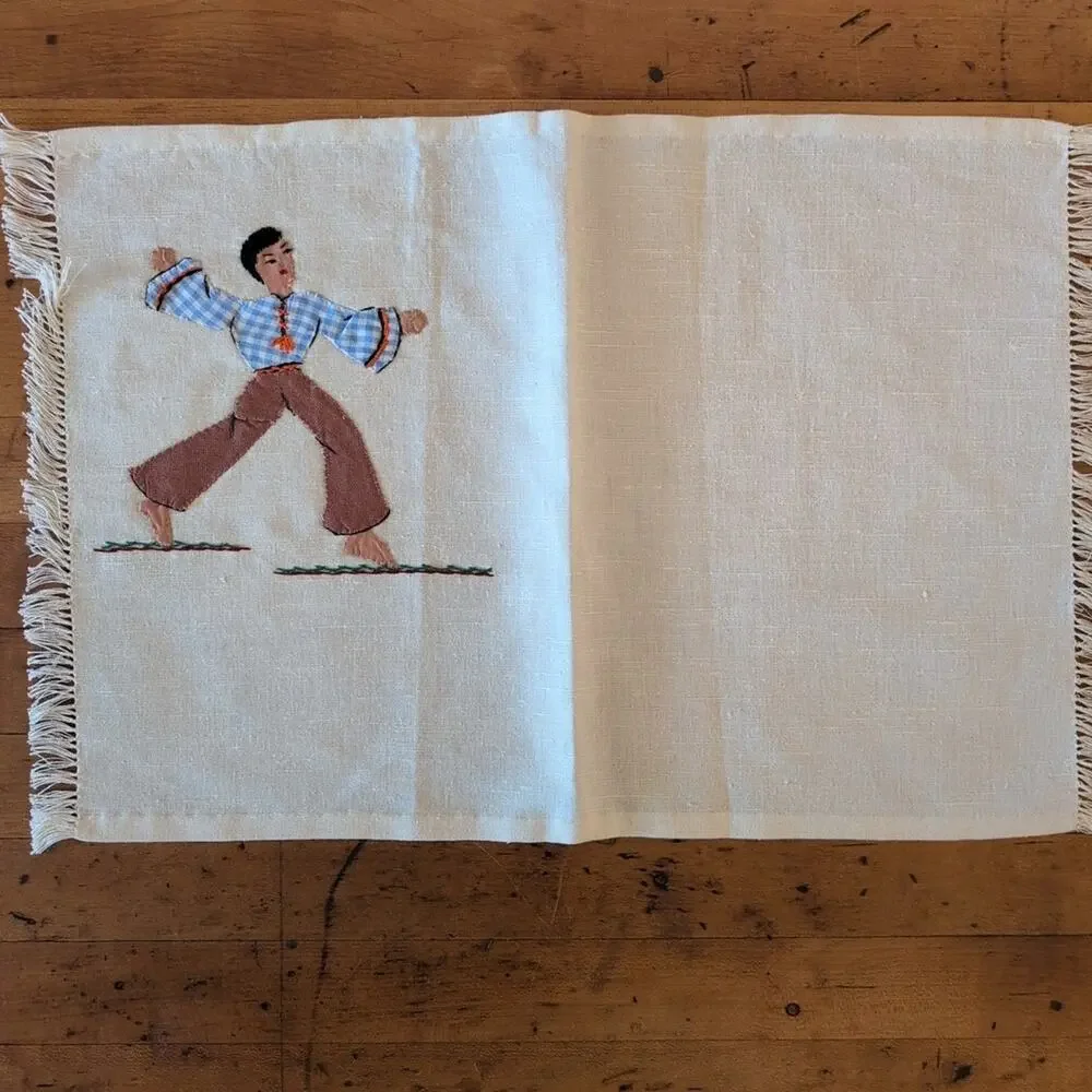 Vintage set of 6 hand embroidered & appliqued placements, 7.5